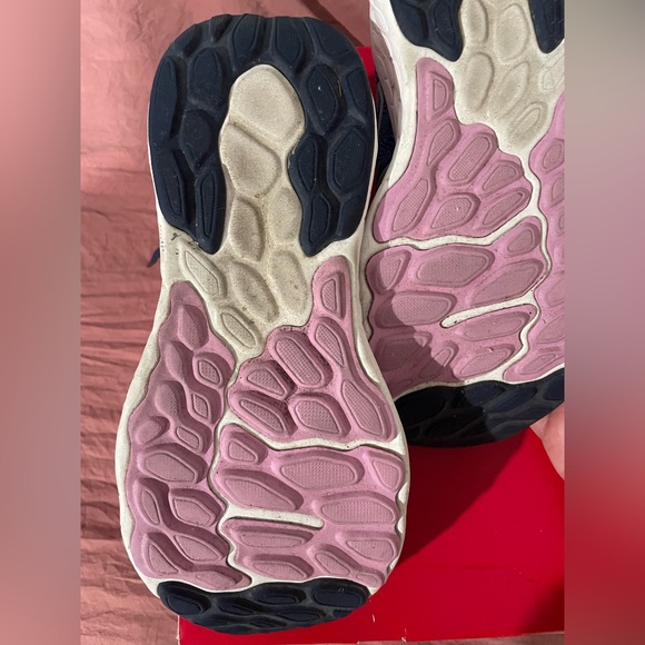 New Balance Fresh Foam - Picture 10 of 11